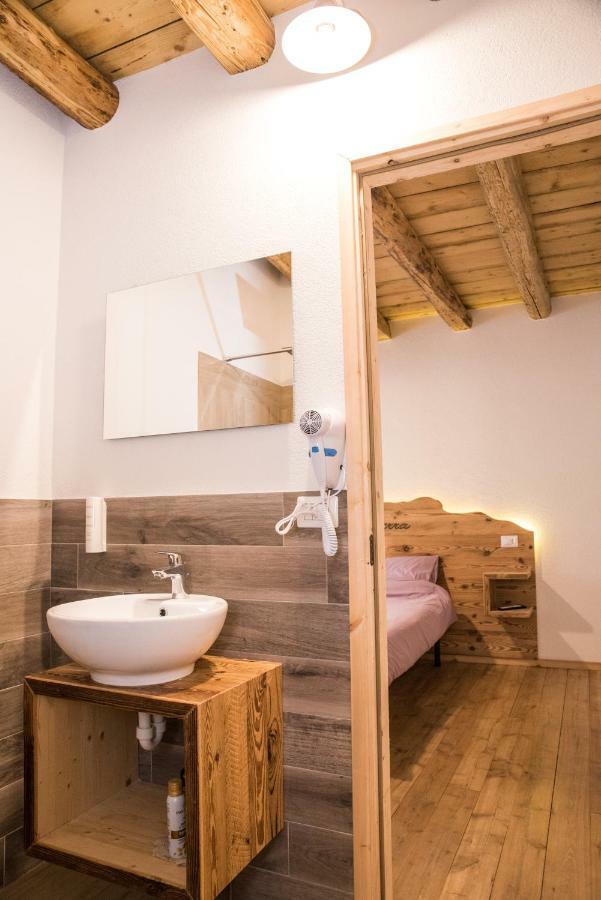 Locanda Ponte Serra Hotel Lamon Kültér fotó